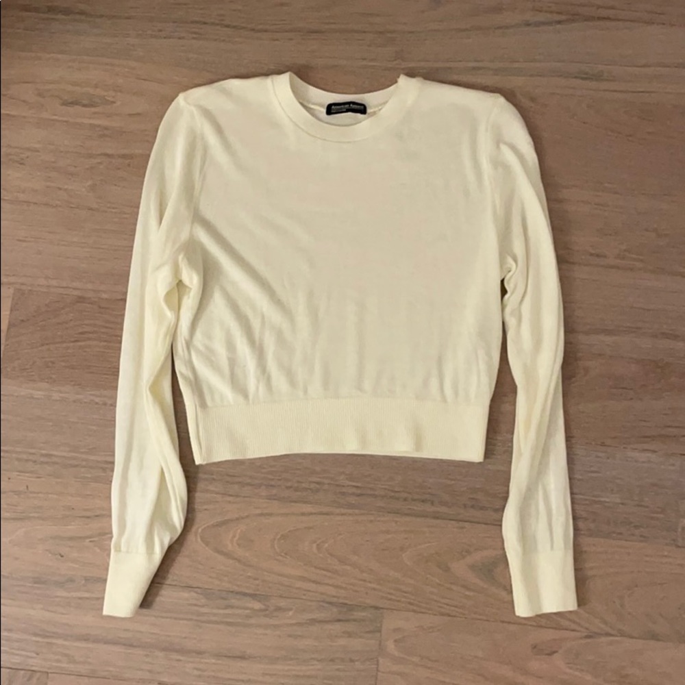 AMERICAN APPAREL Cream Cropped Sweater
